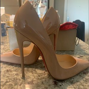 EUC Christian Louboutin So Kate size 37